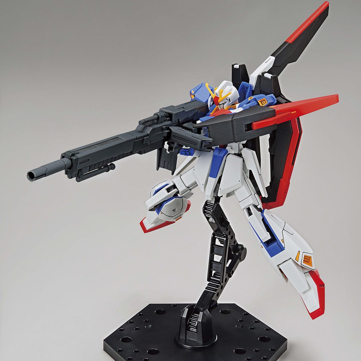 Bandai Spirits Toys & Hobbies: Models & Kits:Science Fiction:Gundam HG THE GUNDAM BASE LIMITED SYSTEM WEAPON KIT #008